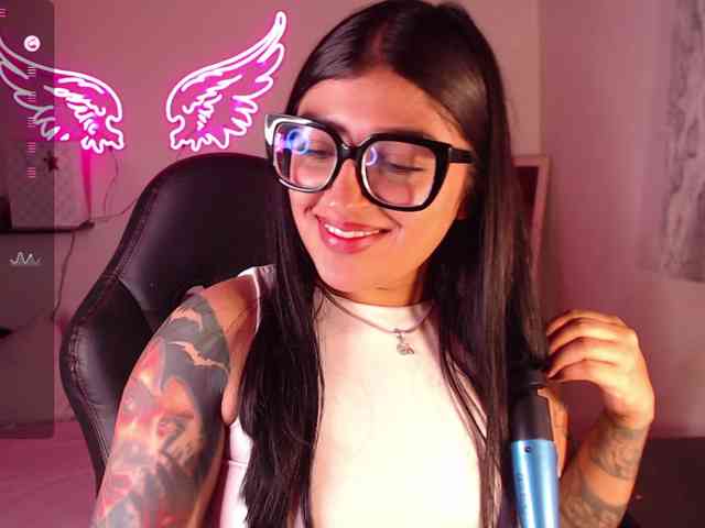 free nude cam chat Missdennise