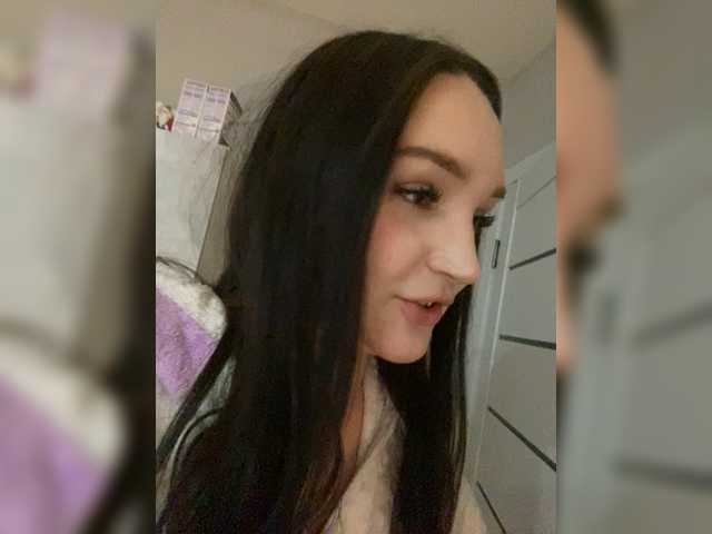 horneyfallenangel3191's BongaCams show and profile