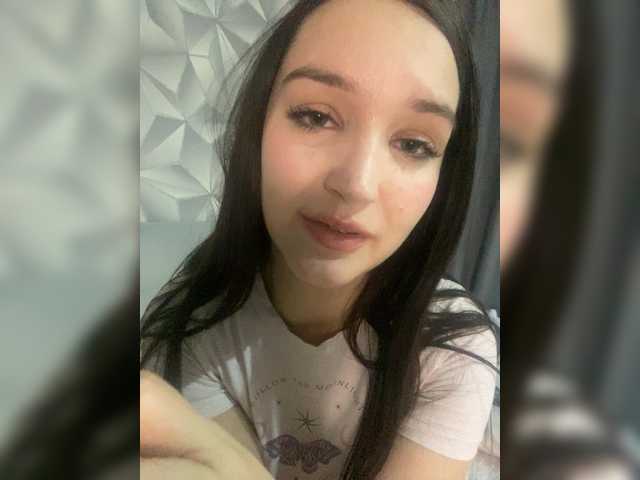 horneyfallenangel3191's BongaCams show and profile