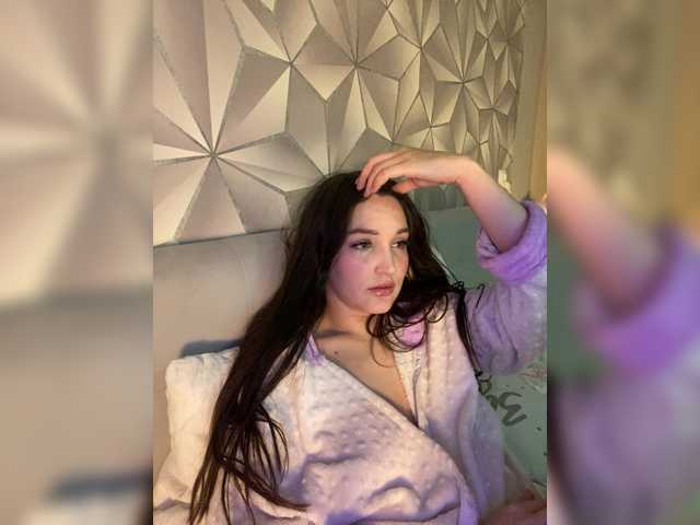 horneyfallenangel3191 — Hi, nice to see you here! Follow and like me. My name is Anya and I love chatting and masturbating. Lovens from 2tk, c2c, and lots of interesting things in private or group chats. 