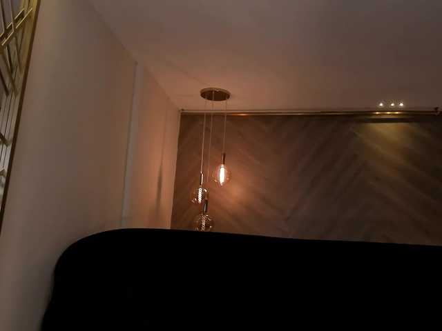  DominiqueVega chat room