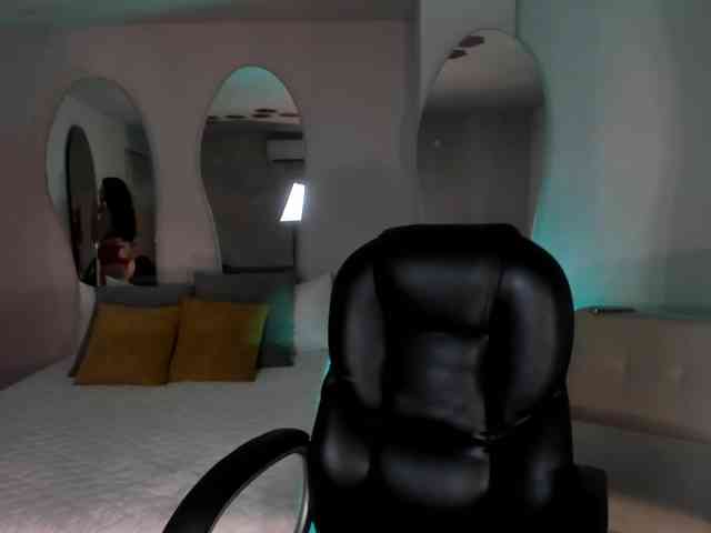 DominiqueVega webcam