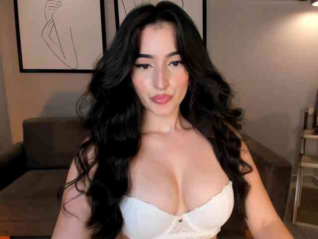 DominiqueVega webcam
