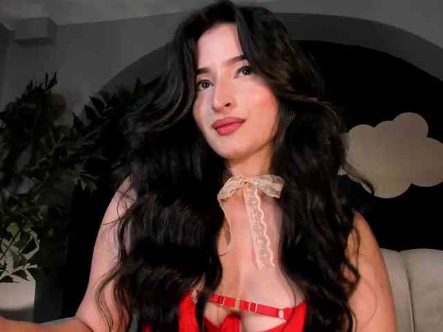 naughty chatroom DominiqueVega
