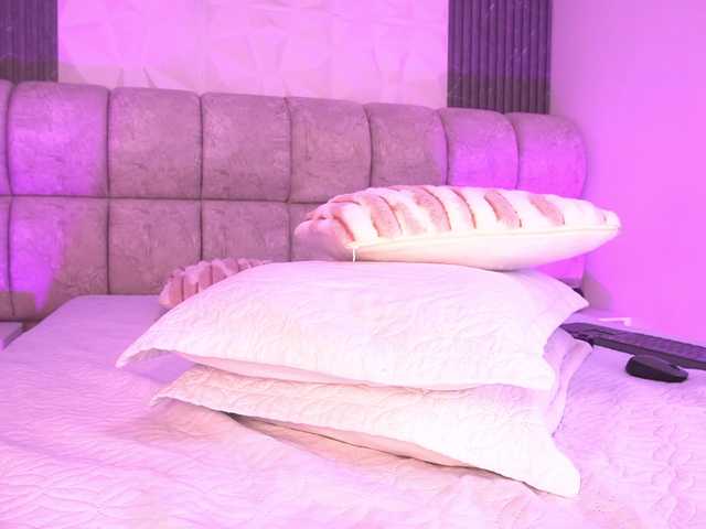 k-rioss's BongaCams show and profile