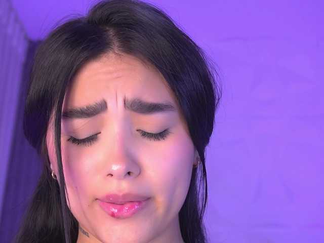 k-rioss's BongaCams show and profile