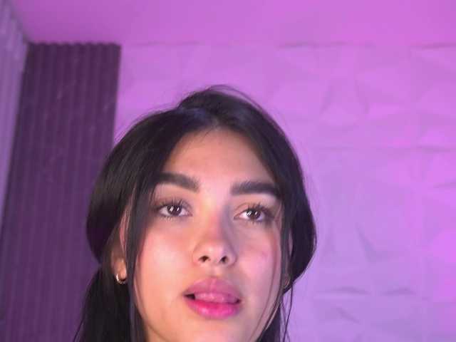 k-rioss's BongaCams show and profile