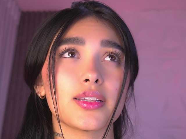 k-rioss's BongaCams show and profile