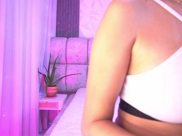 k-rioss's BongaCams show and profile