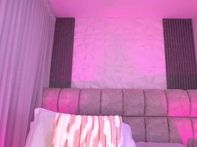 k-rioss's BongaCams show and profile