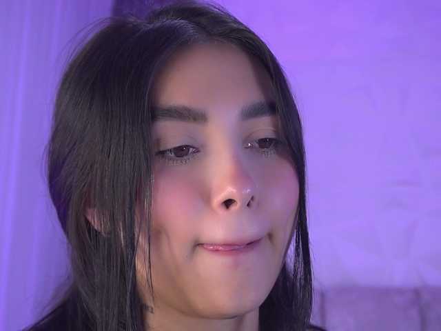 k-rioss's BongaCams show and profile