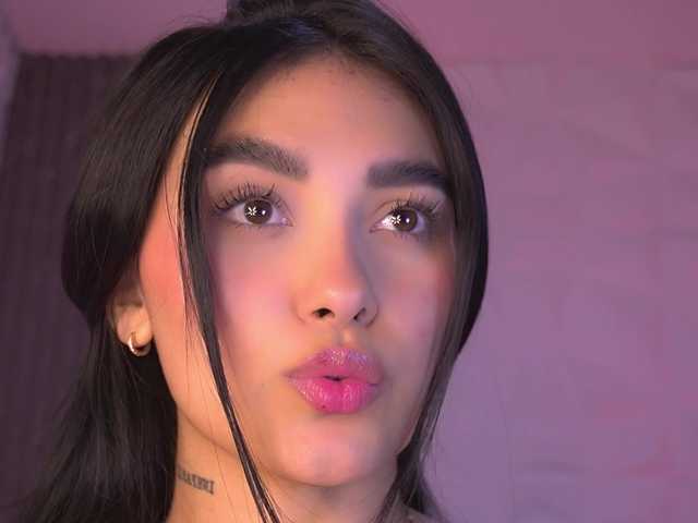 k-rioss's BongaCams show and profile