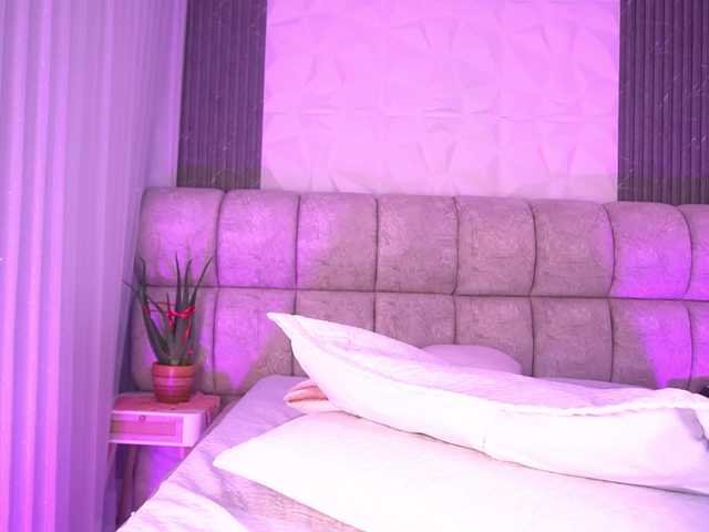 k-rioss's BongaCams show and profile