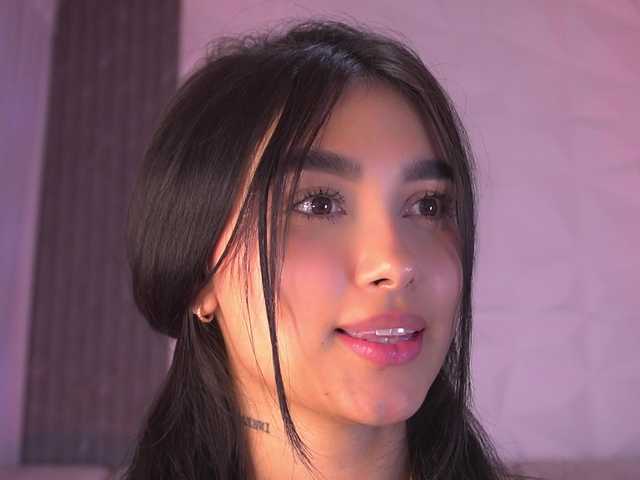 k-rioss's BongaCams show and profile