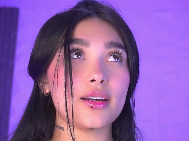 k-rioss's BongaCams show and profile