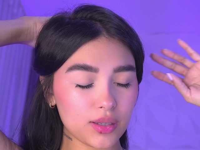 k-rioss's BongaCams show and profile