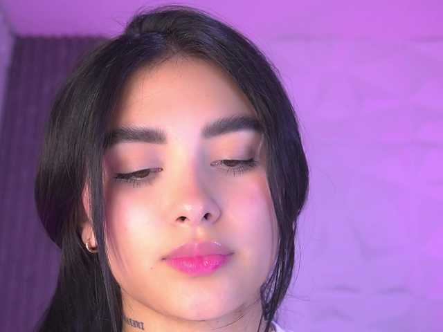 k-rioss's BongaCams show and profile