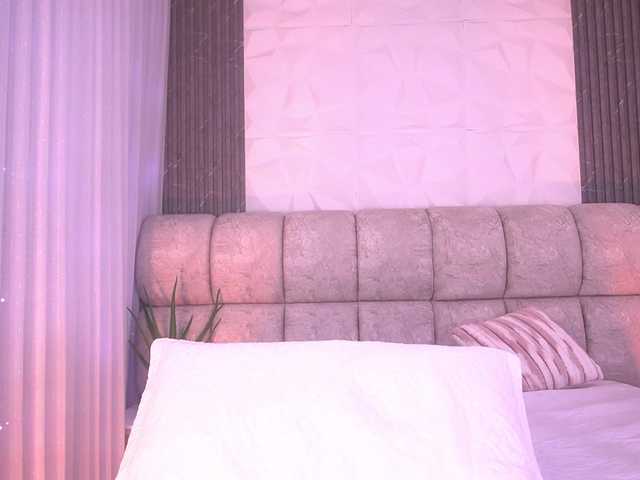 k-rioss's BongaCams show and profile