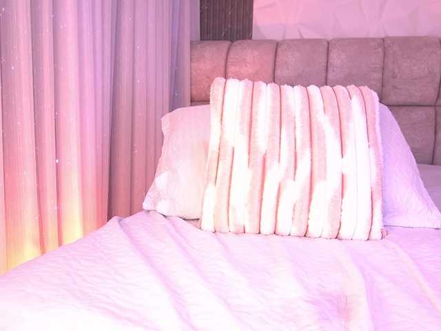 k-rioss's BongaCams show and profile