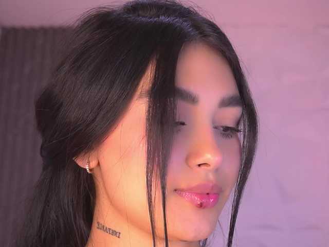 k-rioss's BongaCams show and profile