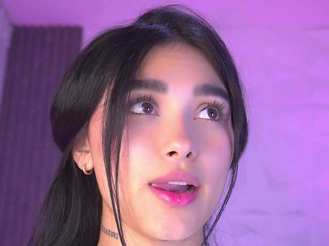 k-rioss's BongaCams show and profile