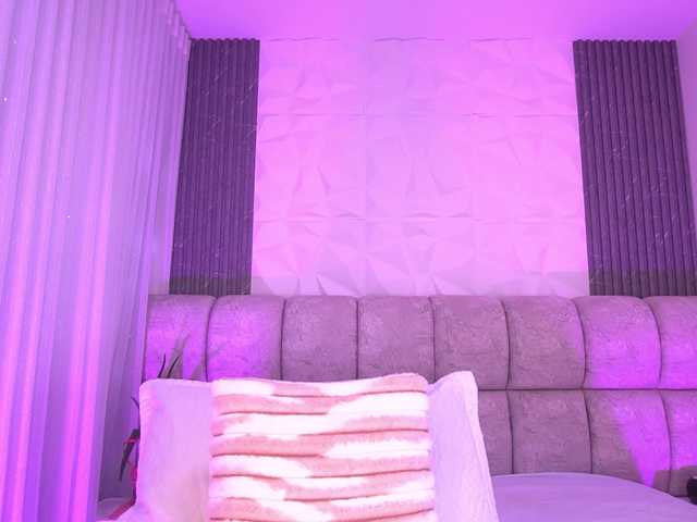 k-rioss's BongaCams show and profile