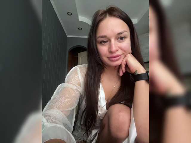 Maryllove's BongaCams show and profile