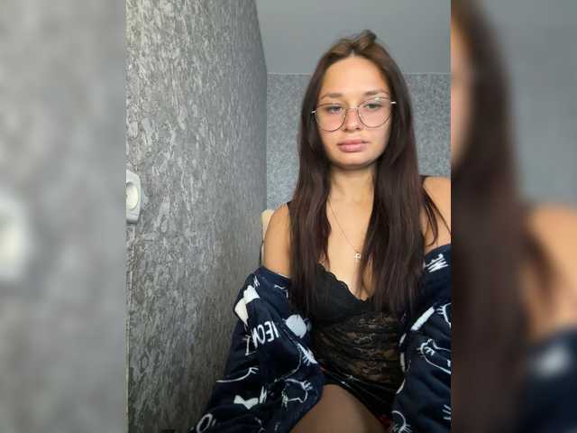 Maryllove's BongaCams show and profile