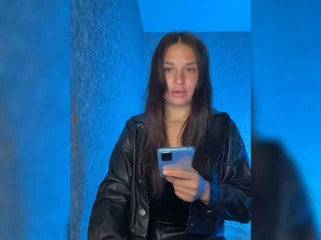 Maryllove's BongaCams show and profile