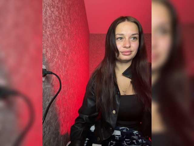 Maryllove's BongaCams show and profile