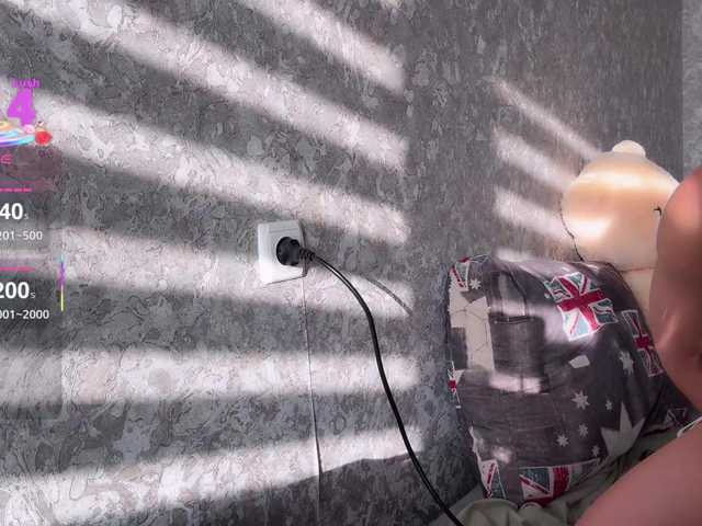 Maryllove's BongaCams show and profile