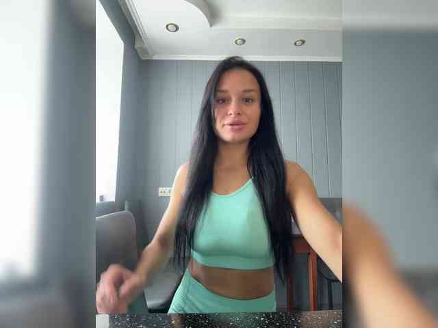 Maryllove Live Webcam on BongaCams