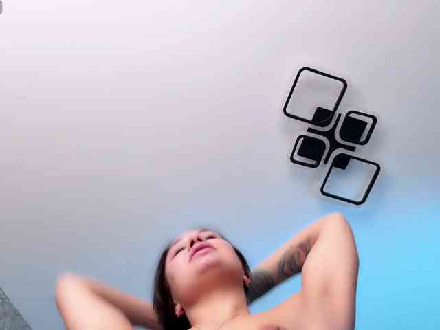 Maryllove Live Webcam on BongaCams