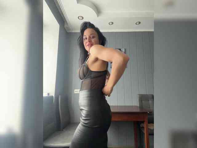 Maryllove Live Webcam on BongaCams
