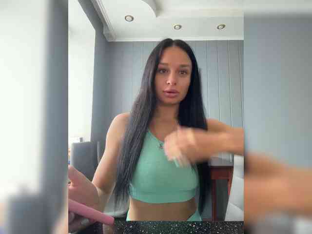Maryllove Live Webcam on BongaCams
