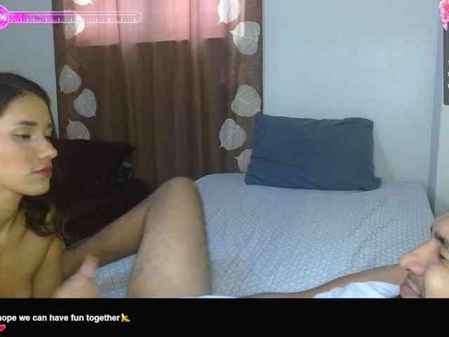 Marianaandlian webcam