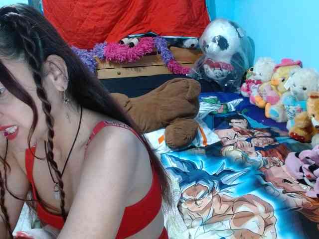 DominatrizFun webcam