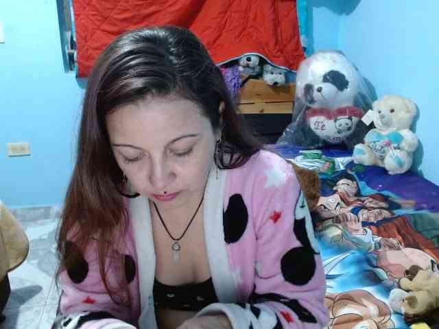 DominatrizFun webcam
