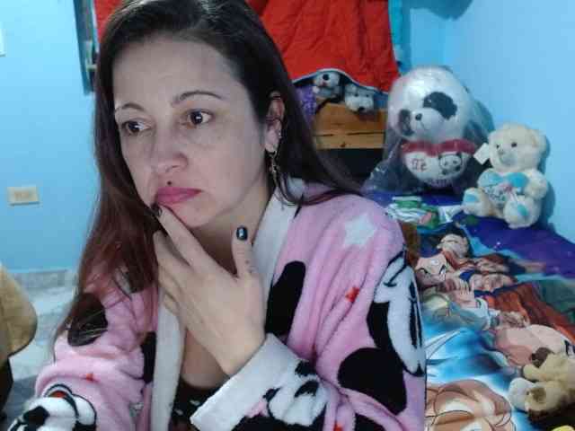 DominatrizFun webcam