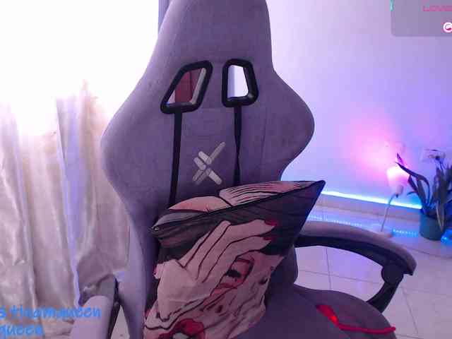 Tinaqueen1 webcam