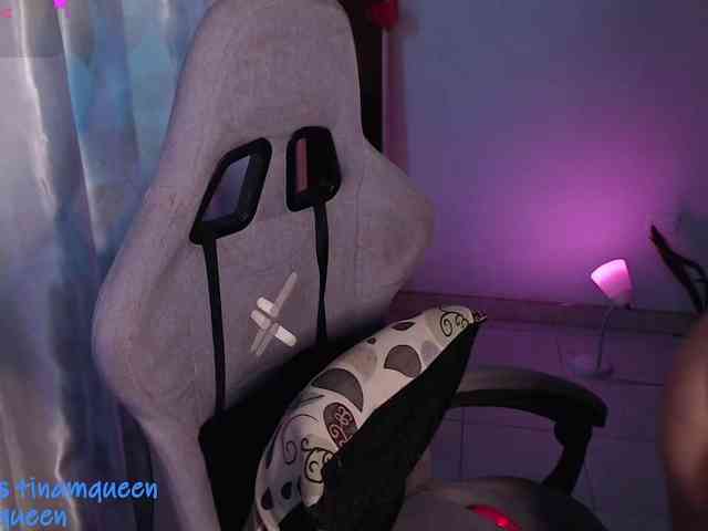 Tinaqueen1 webcam