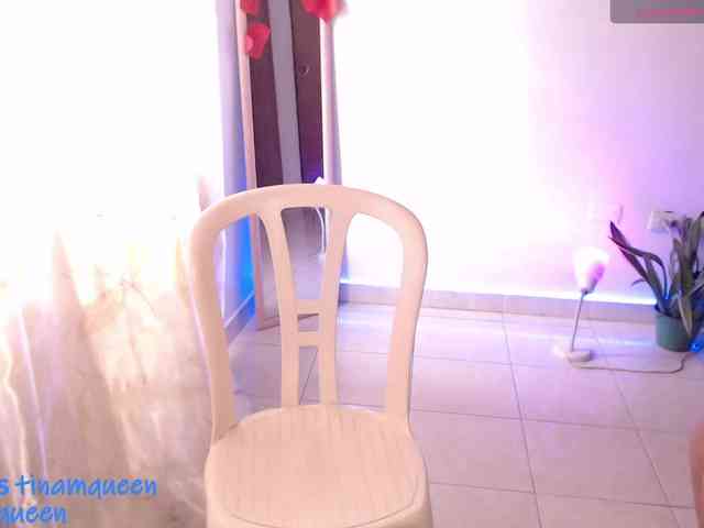 Tinaqueen1 webcam