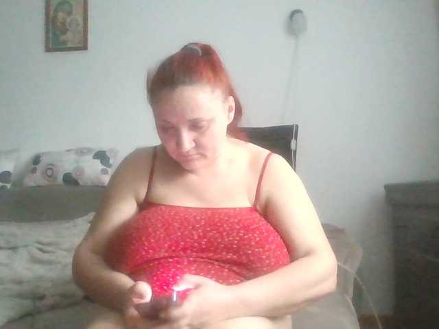 LaraXXX33's BongaCams show and profile