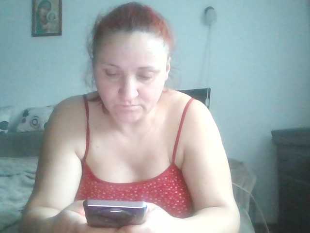 LaraXXX33's BongaCams show and profile