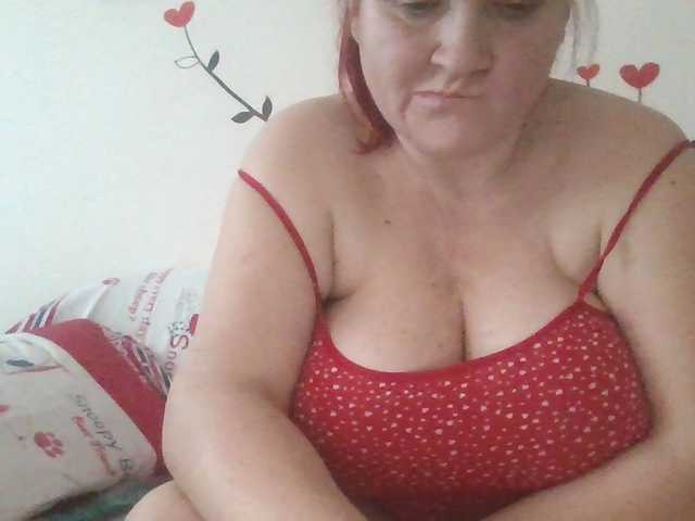 LaraXXX33's BongaCams show and profile