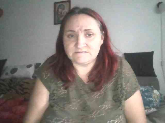 LaraXXX33 Live Webcam on BongaCams