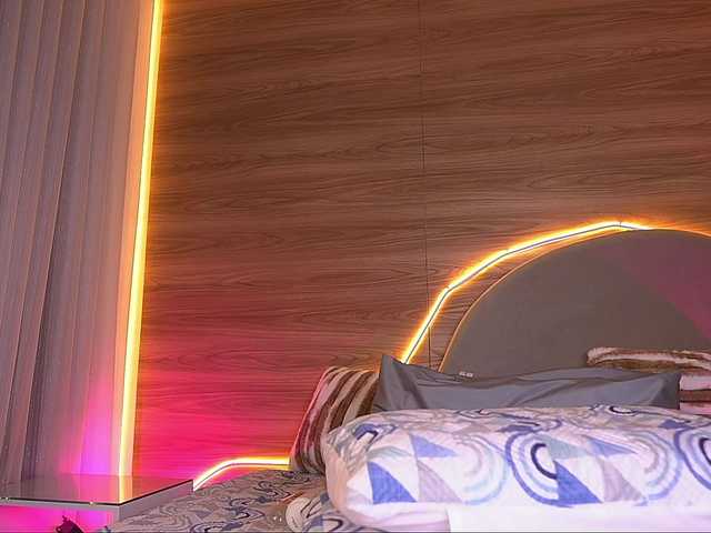 ale-evanz's BongaCams show and profile