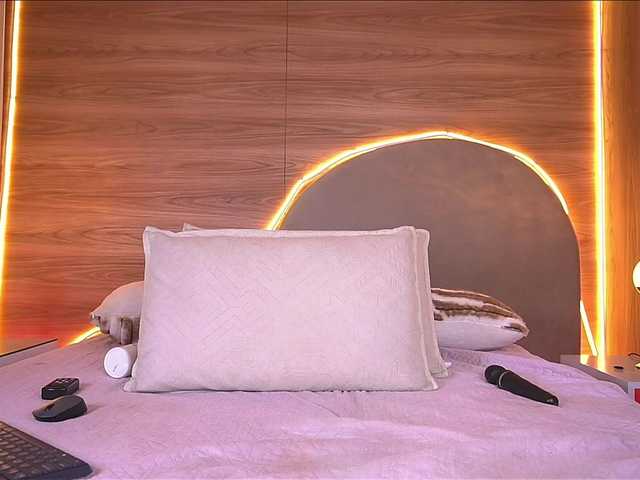 ale-evanz's BongaCams show and profile