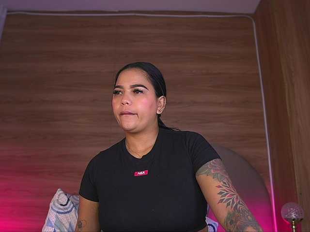 ale-evanz's BongaCams show and profile