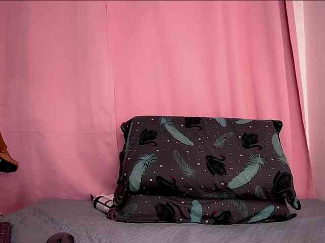 real live cam porn Ale-evanz